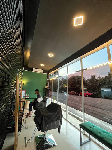 Ayep's Barber Shop