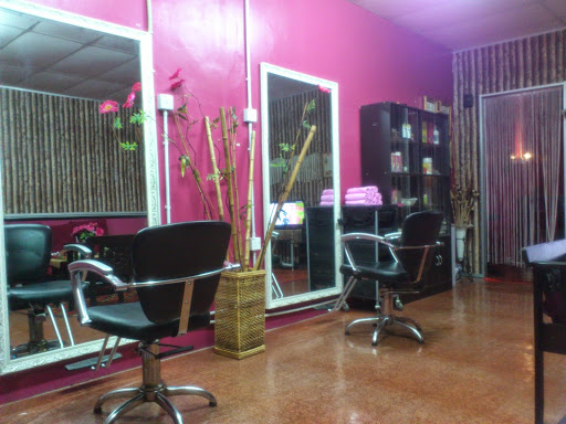 LYNN BEAUTY HOUSE LYNN BEAUTY HOUSE