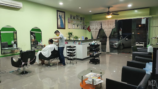 Eling hair saloon 艺羚美发廊 Eling hair saloon 艺羚美发廊