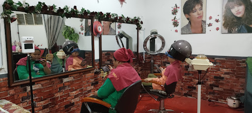 Masz Salon (Gunting Rambut & Kecantikan Muslimah) Masz Salon (Gunting Rambut & Kecantikan Muslimah)