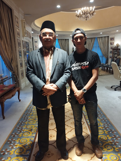 Aien barbershop Aien barbershop