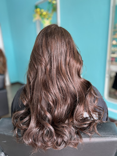 Mell Beauty Salon & Spa Mell Beauty Salon & Spa