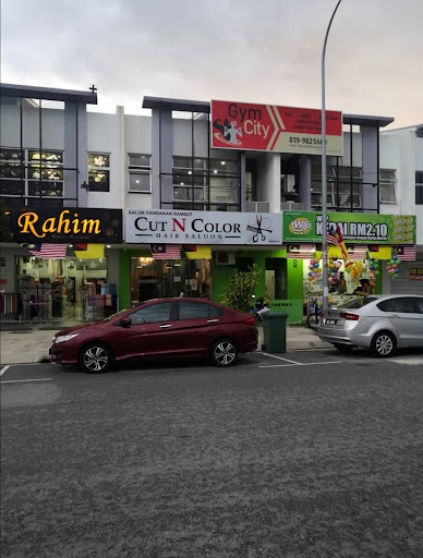 CUT N COLOR NILAI