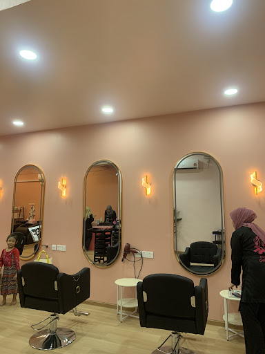 Hit Stylista Teluk Gading ROMPIN PAHANG Hit Stylista Teluk Gading ROMPIN PAHANG
