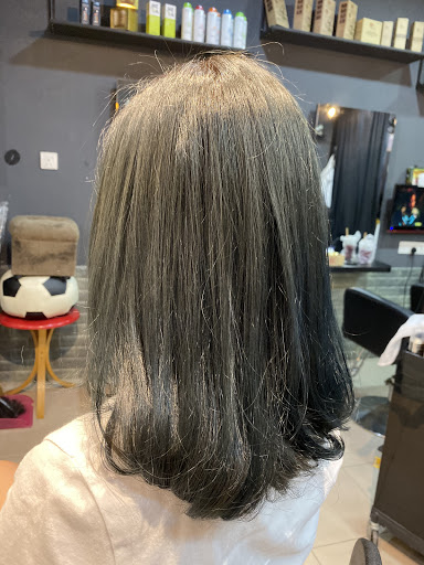 Hitz Saloon & Academy Hitz Saloon & Academy