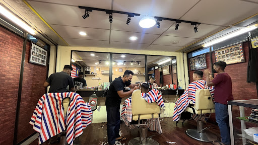 ALI BARBERSHOP PARIT BUNTAR ALI BARBERSHOP PARIT BUNTAR