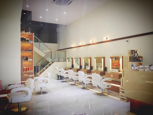 Garden Work Hair & Make Up Studio Garden Work Hair & Make Up Studio