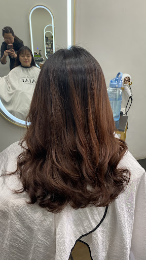 AIAI MAKE-UP & HAIR SALOON /AIAI HAIR AND BEAUTY๏ผM ๏ผSDN BHD AIAI MAKE-UP & HAIR SALOON /AIAI HAIR AND BEAUTY๏ผM ๏ผSDN BHD