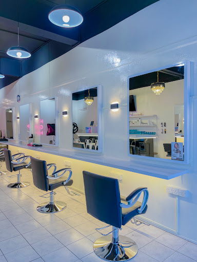 HOT GOSSIP HAIR SALOON HOT GOSSIP HAIR SALOON