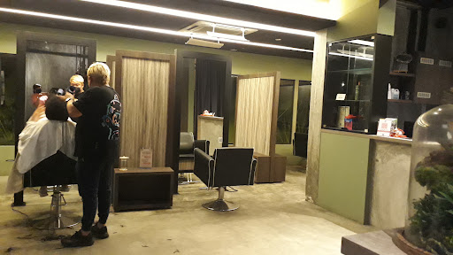 Cutdomos Hair Studio Cutdomos Hair Studio
