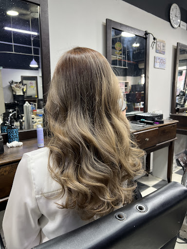 Unique Hair Cut & Beauty Studio Unique Hair Cut & Beauty Studio