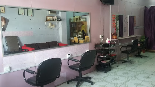 Azu Beauty Care / Pusat Latihan Akademi Azu Azu Beauty Care / Pusat Latihan Akademi Azu
