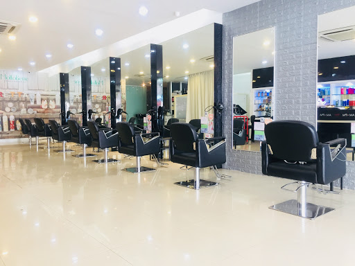 AM & PM Hair Studio and Academy Sdn Bhd (Bkt Tinggi) AM & PM Hair Studio and Academy Sdn Bhd (Bkt Tinggi)