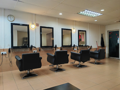 Bestco Unisex Hair Salon(银剪男女美发院) Bestco Unisex Hair Salon(银剪男女美发院)