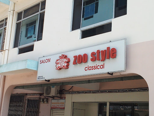 ZOOSTYLE CLASSICAL SALOON ZOOSTYLE CLASSICAL SALOON