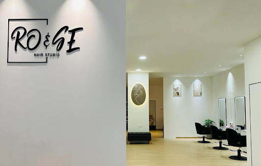 RO & SE HAIR STUDIO RO & SE HAIR STUDIO