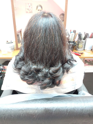 Shanthi Hair & Beauty Care Shanthi Hair & Beauty Care
