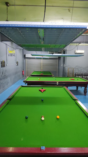 EZ SNOOKER & CAFE SEGAMAT EZ SNOOKER & CAFE SEGAMAT