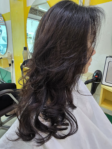 Lion Hair & Beauty Studio Lion Hair & Beauty Studio