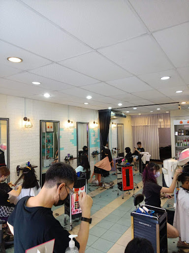 Jazz Hair Saloon 杰丝发屋 Jazz Hair Saloon 杰丝发屋