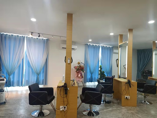 New Chapter Salon New Chapter Salon