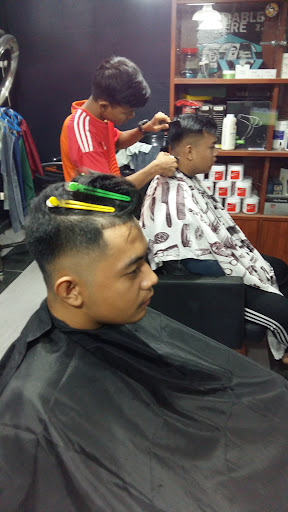 Poksu's Barber Shop Poksu's Barber Shop