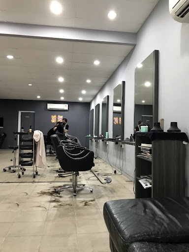 CReative Hair Salon CReative Hair Salon