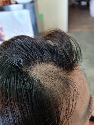 Y Cut Saloon 藝閣髮廊 Y Cut Saloon 藝閣髮廊