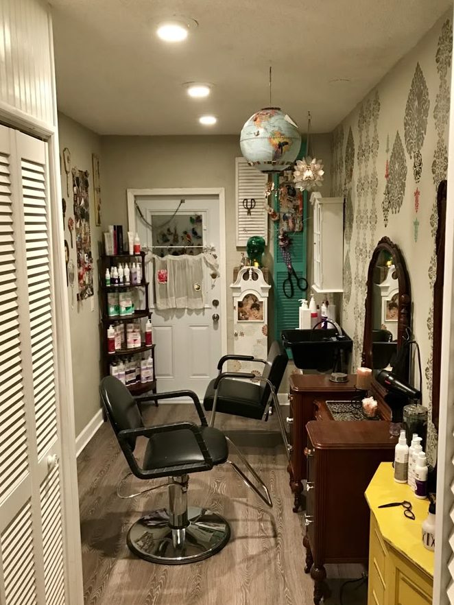 Min House Salon 1 min house salon